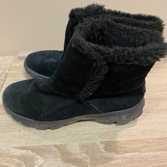 Sketchers Go Walk Boots - Picture 2 of 4